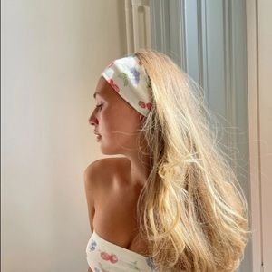 Djerf Avenue Summer Berries Headband